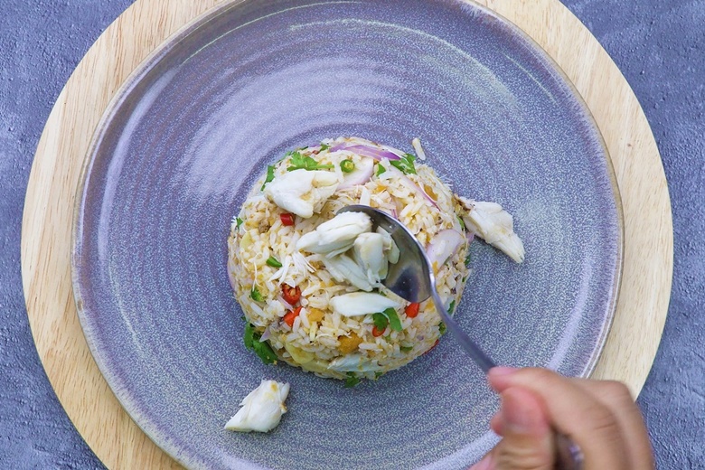 spicy crab rice 009