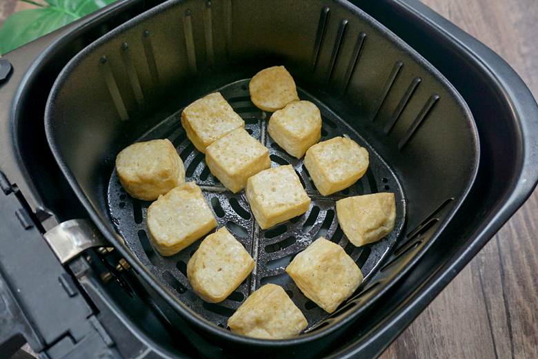 fried tofu with guilin chilli sauce 06