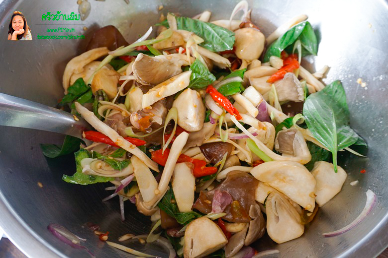 roasted mushroom with thai herb 08