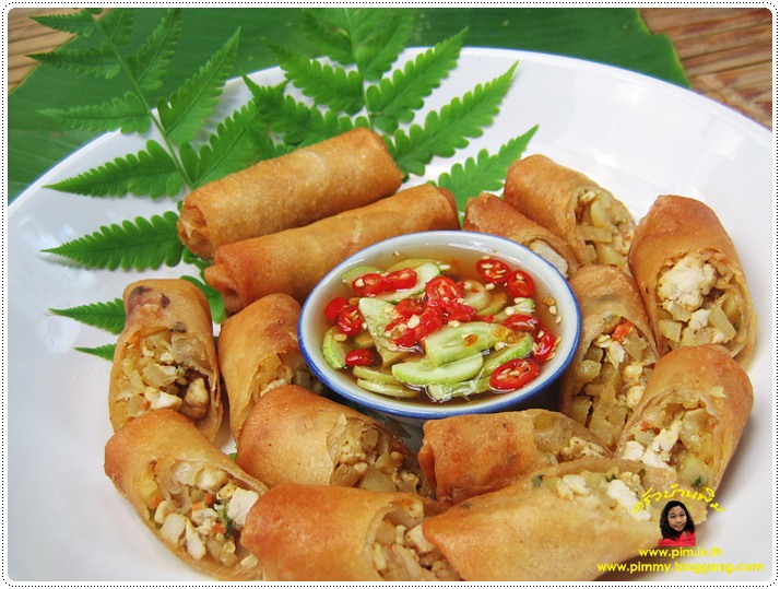 //pim.in.th/images/all-thai-dessert/chicken-curry-spring-rolls/chicken-curry-spring-rolls-25.JPG