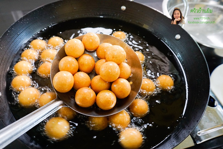 deep fried potato balls 18